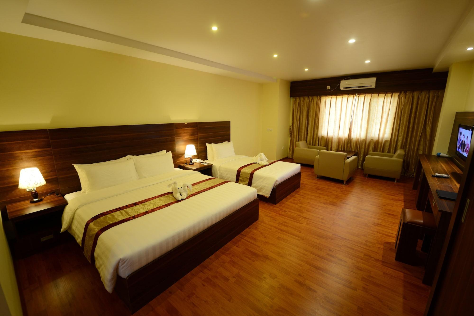 Silver Green Hotel Rangun Kültér fotó