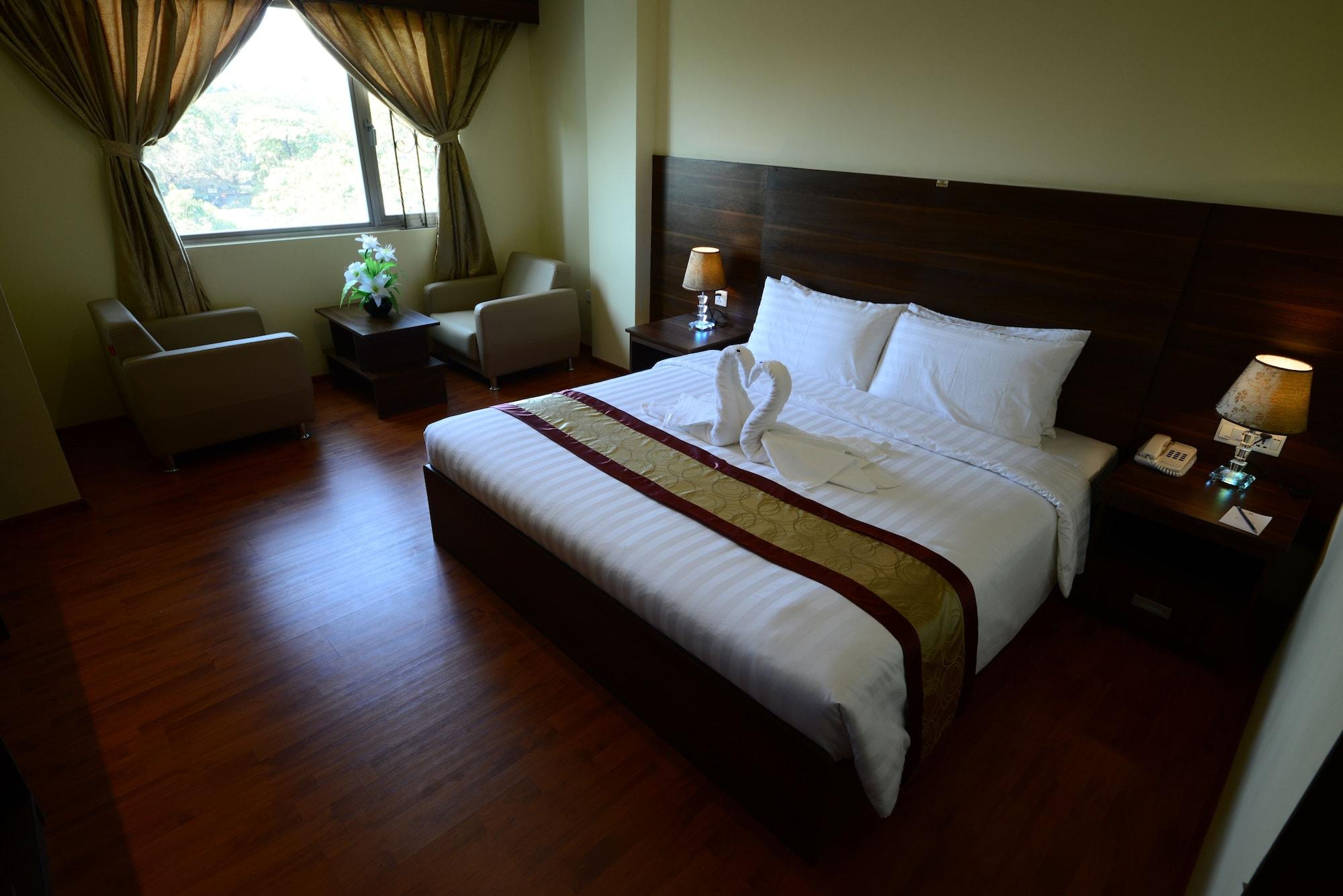 Silver Green Hotel Rangun Kültér fotó