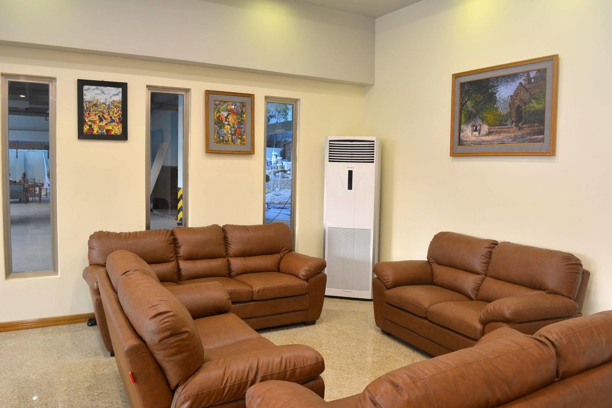 Silver Green Hotel Rangun Kültér fotó
